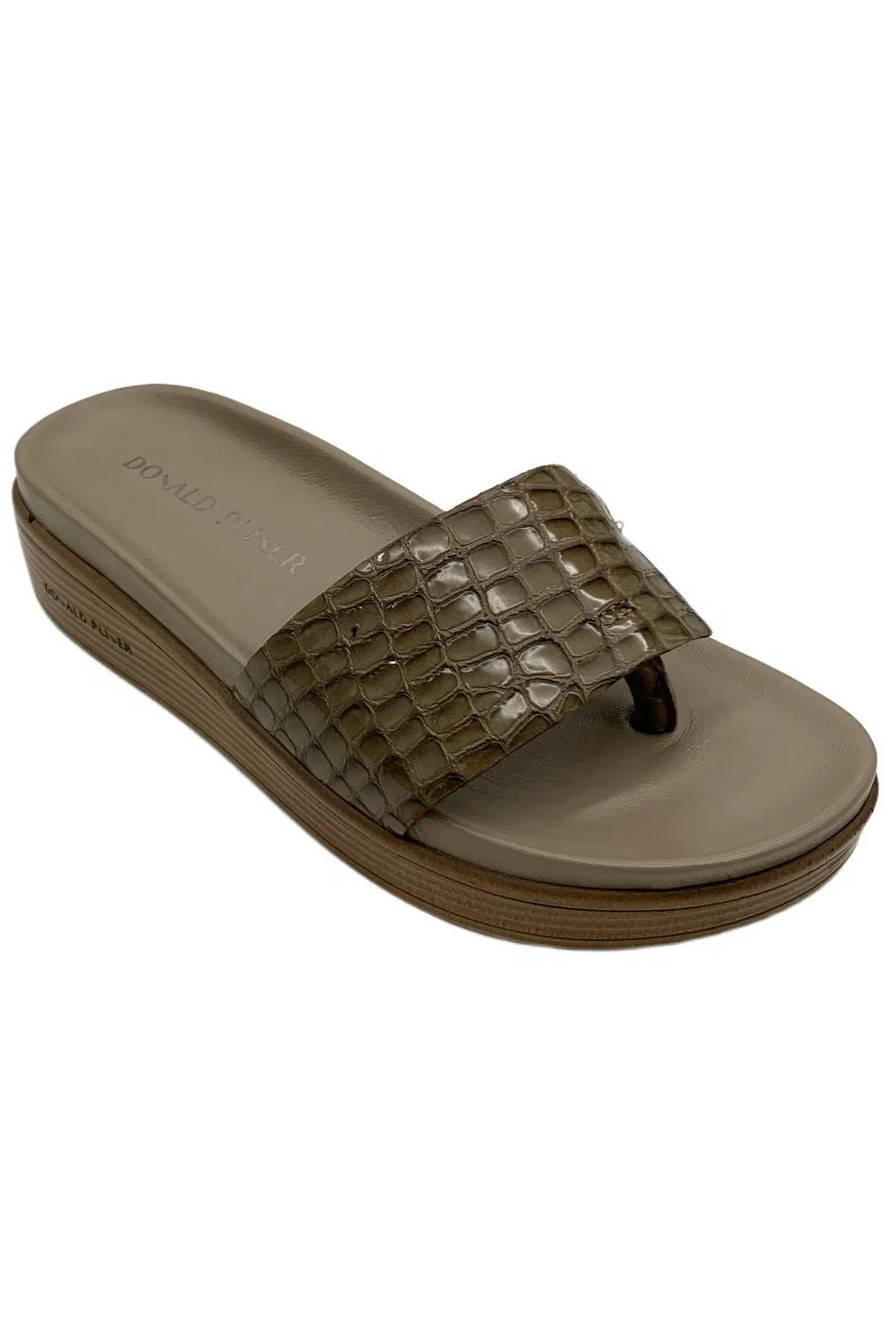 Donald Pliner Women's Fifi Crocco Patent Wedge Sandal Taupe - Medium